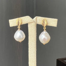 Load image into Gallery viewer, Ivory Pearls Gold Leaf Earring Studs