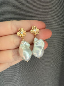 Ivory-Silver Baroque Pearls Floral Earring Studs